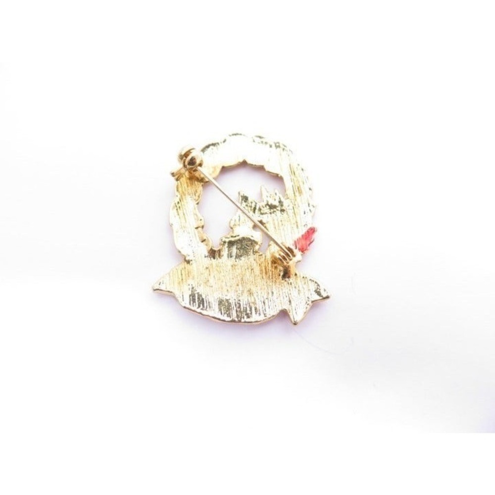 Christmas Wreath Enamel & Gold Brooch - Picture 2 of 4
